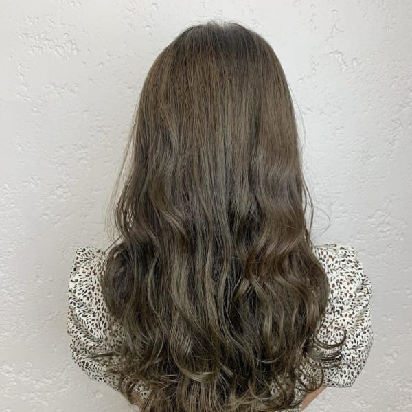 くすみグレージュ！池袋misaki