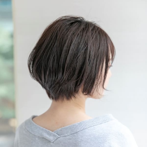 黒髪ボブ