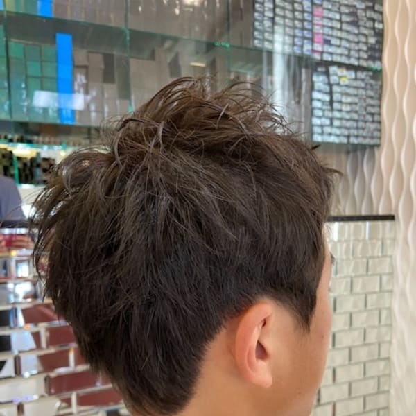 【QUALIS】アップバング爽やかショートスタイル