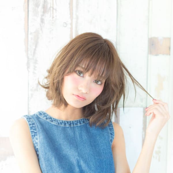 サーフガールレイヤースタイル Arluce アルーチェ のヘアスタイル 美容院 美容室を予約するなら楽天ビューティ