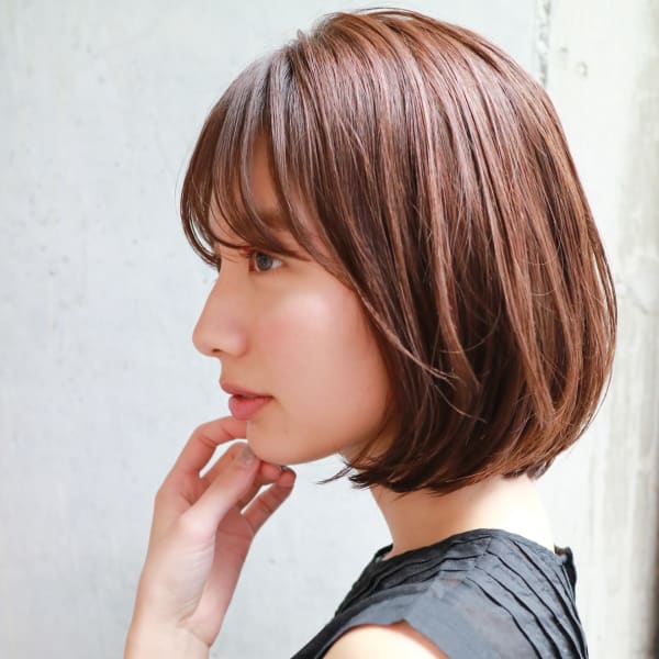 大人可愛い内巻きボブ チョコレートブラウン