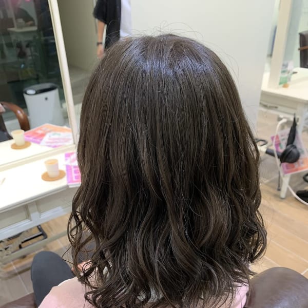 エアリーパーマスタイル