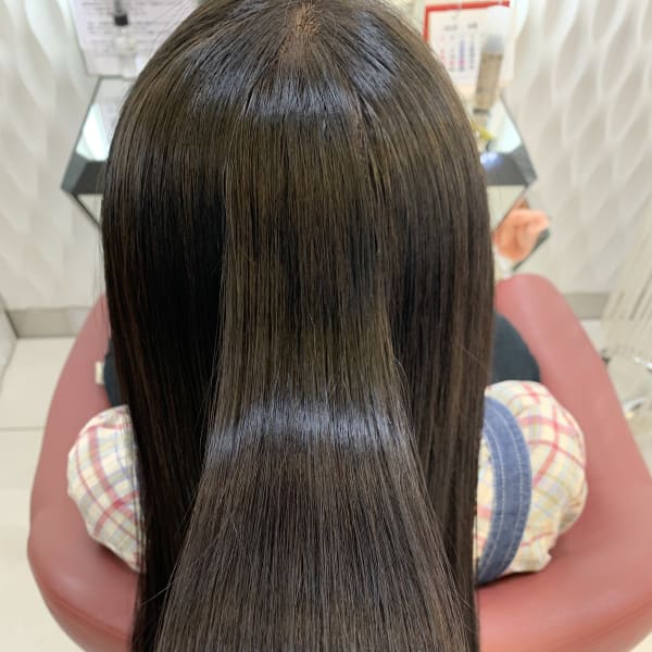 【QUALIS】触りたくなる髪に変わるサイエンスアクア