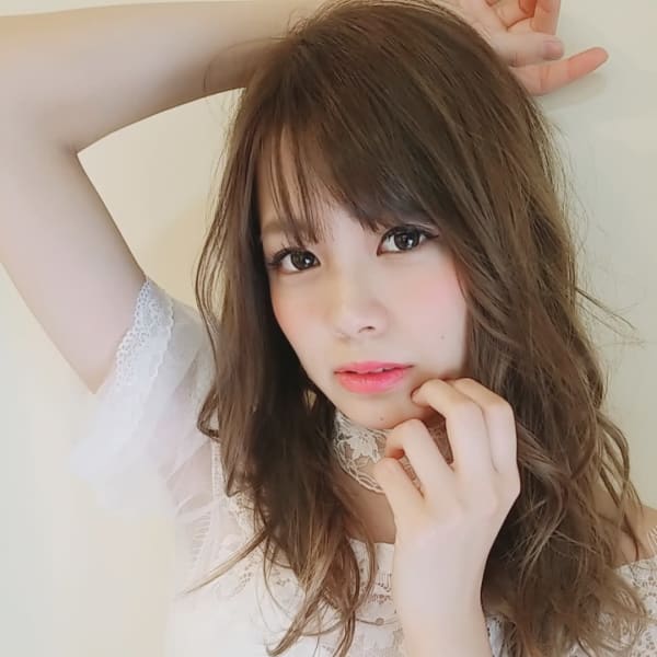 グラデーションカラー,小顔,マッシュ,ふわミディ,花嫁,耳か