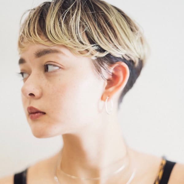 《中目黒サロンe's》個性派デザインカラーがお洒落【ゲンタ】