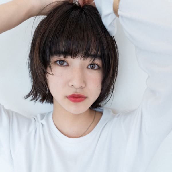 《中目黒サロンe's》ラフ感◎切りっぱなしナチュラルボブ