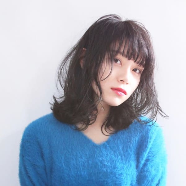 ヴェールウェーブ小顔伸ばしかけふわミディ