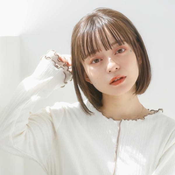 シースルーバング×ぱっつんボブ