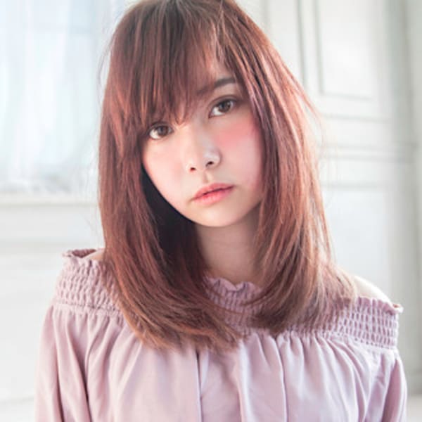 外国人風ヌーディストレート