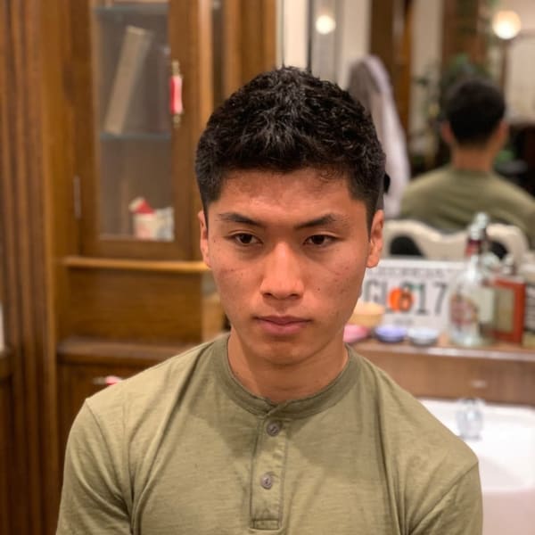 メンズのオススメ順 パーマ クール ボウズの髪型 ヘアスタイル 楽天ビューティ メンズのオススメ順 パーマ クール ボウズの髪型 ヘアスタイル 楽天ビューティ