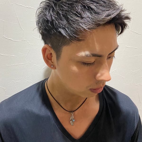ショートフェザーアップ
