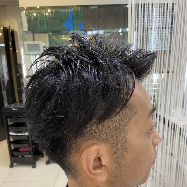 【QUALIS】ツーブロ/フェードスタイル/アップバング