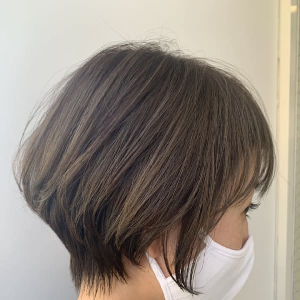 ママに人気のショート【Ash元住吉店ヘアスタイル】