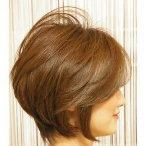 横から見たフォルムが美しいショート