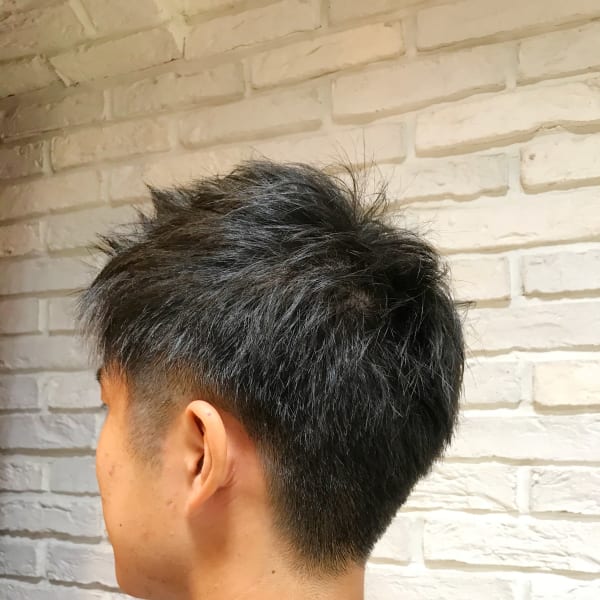 20代30代オススメさわやかツーブロックショートスタイル