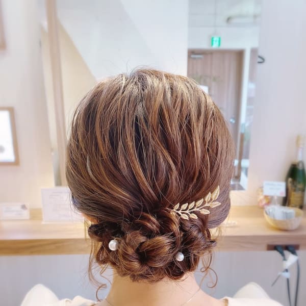 シンプルルーズシニヨン