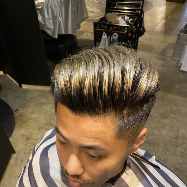 ブリーチオンカラー(シルバーアッシュ)|Bar Ber Shop REGALO