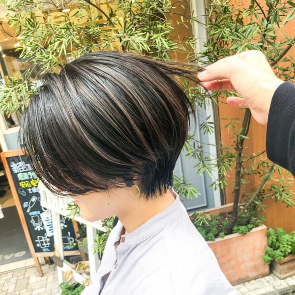 横浜20代30代40代小顔寄り添いまるみくびれショート12