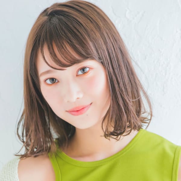 大人カワイイ切りっぱなしボブ