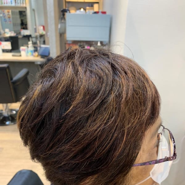 ハイライト×グレイカラー