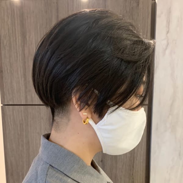 【モードな秋冬スタイル◎前下がりボブの刈り上げスタイル◎】