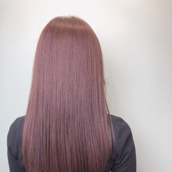 ナチュラルベージュの艶カラー|manon hair design..