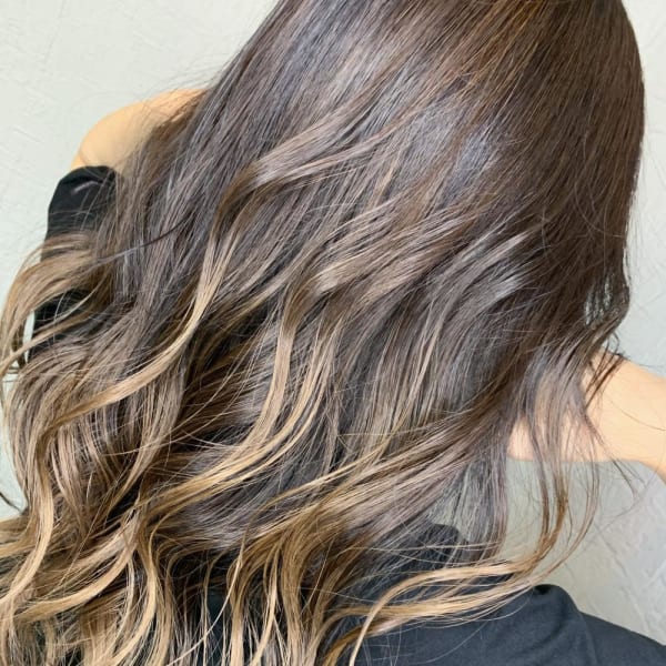 エアータッチバレイヤージュ|Re charm by anyhow 長岡南七日町店