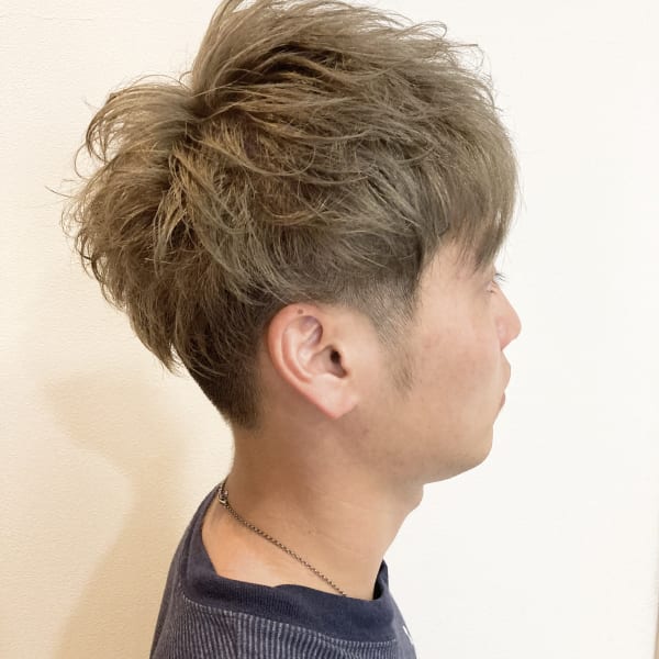 メンズ　ハイトーンダブルカラー　ツーブロックマッシュ|e'mZ Curatif