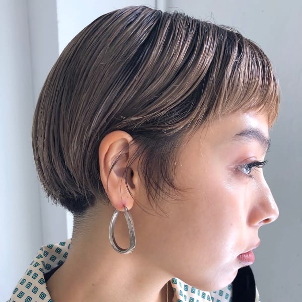 オン眉 ミニボブ