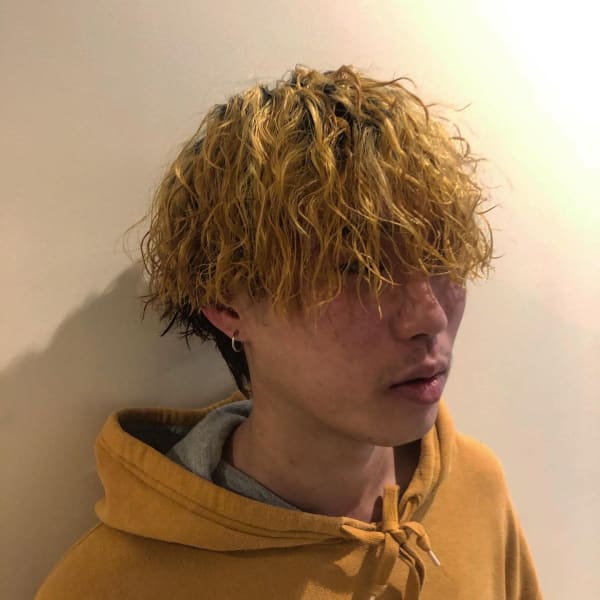 ハイトーンツイストパーマ【スタジオアルファプラス日暮里】