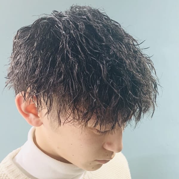 ツイストパーマ×フェザーマッシュ