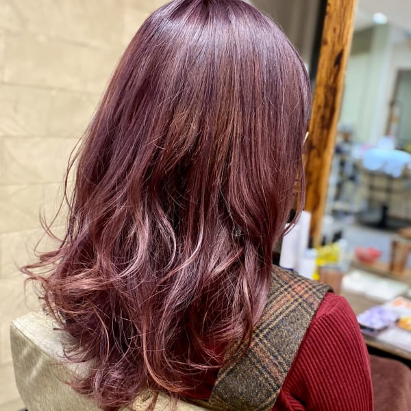 Wカラーでピンクバイオレット