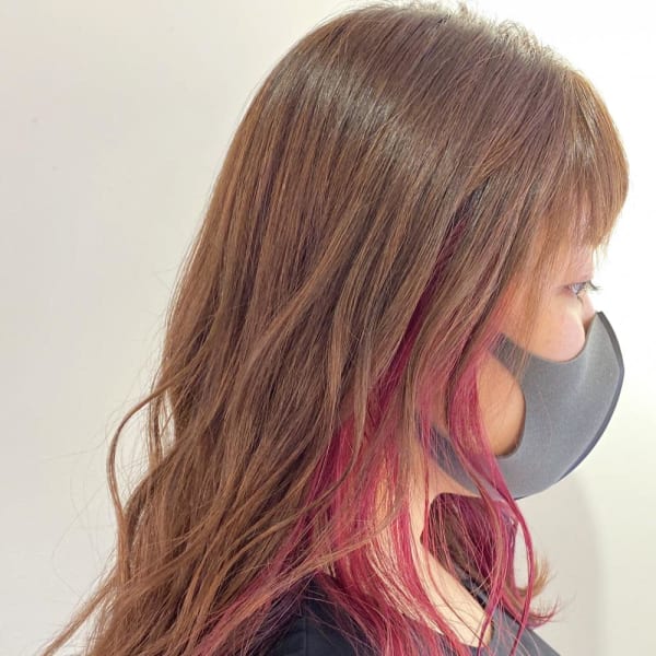 オススメ順 グラデーション レッド ピンク セミロングの髪型 ヘアスタイル 楽天ビューティ