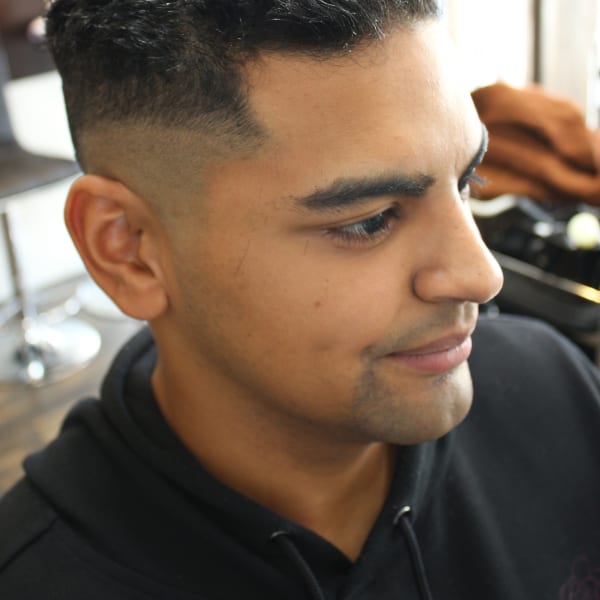 スキンフェードカット|Grass Hair 流川店