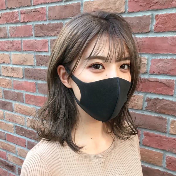 シナモンベージュ