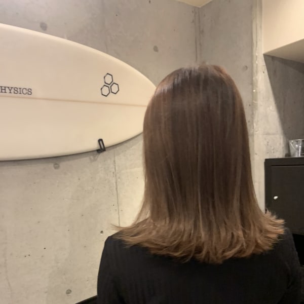 オレンジベージュカラー