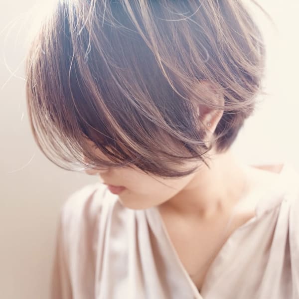 女性らしい丸みショート