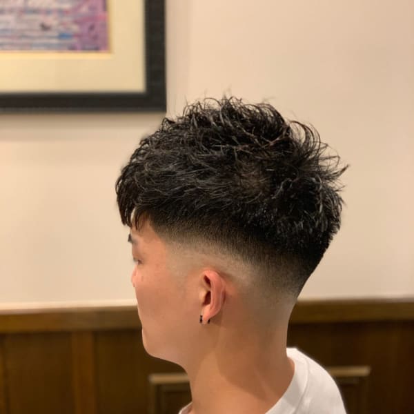 マッシュフェード<新橋/理容室/ヒロ銀座/バーバー>