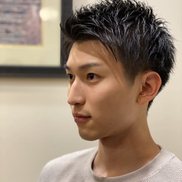 アップバングツーブロックショート