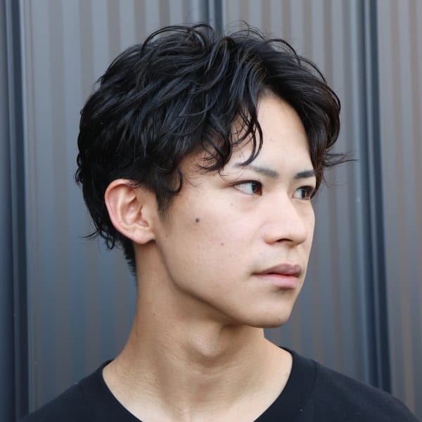 ゆるスパイラルセンターパート|Men's Hair SPICE 鍋島