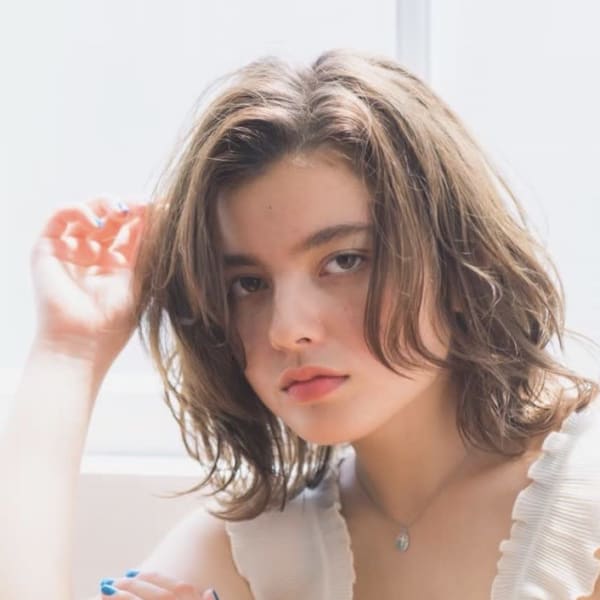 大人かわいいひし形フリンジウェーブ♪グレージュカラー【平井】|liberate