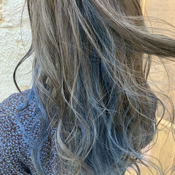 インナーブルーカラー