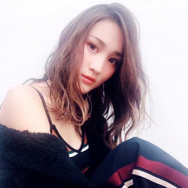 ほんのりピンクベージュカラー|Anphi 新杉田