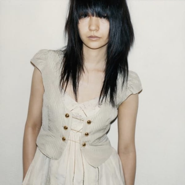 オススメ順 30代 モード 黒髪 ロングの髪型 ヘアスタイル 楽天ビューティ