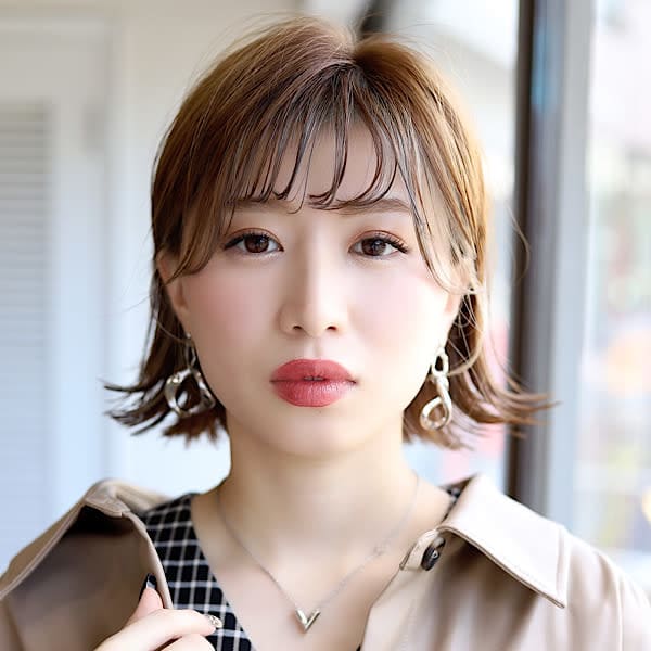 モダンデザインカラー&レトロな外ハネスタイル|SOY-KUFU 高田馬場店