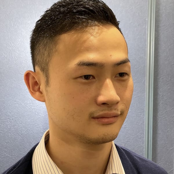 ビジネスマン　ベリーショート