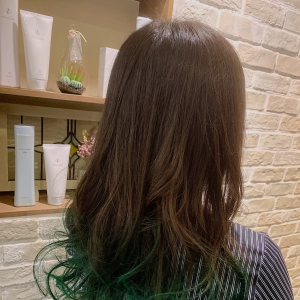 グラデーションエメラルドグリーン☆|Rinne甲東園 【リンネ】