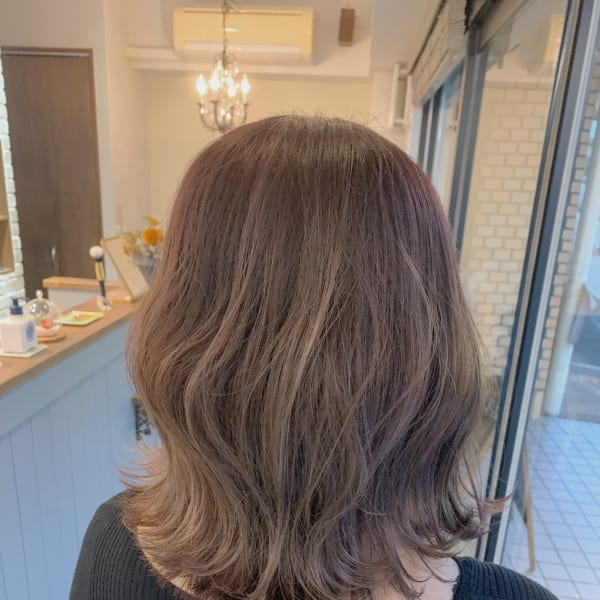 バレイヤージュ×外ハネミディ☆|Rinne甲東園 【リンネ】