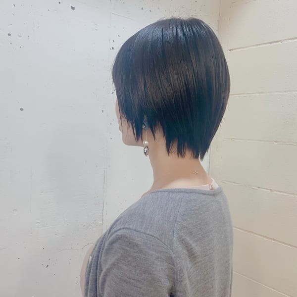 大人のショートヘア