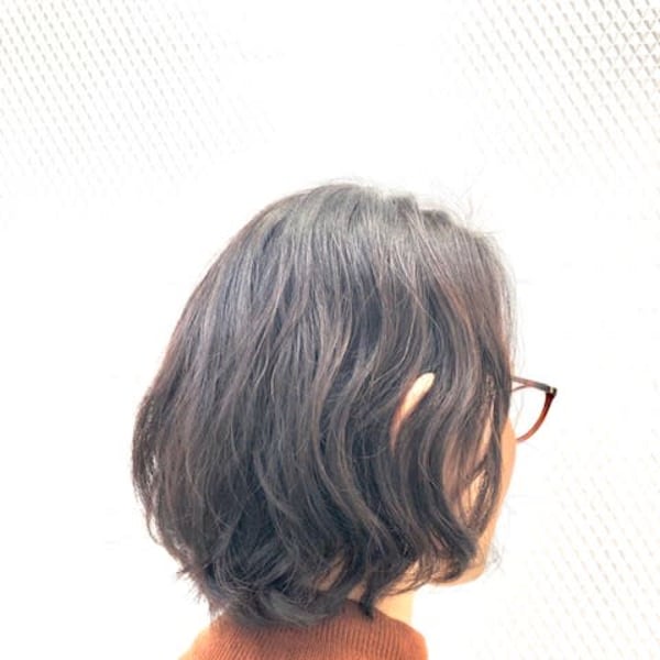レイヤーミディアム/ルーズヘア/無造作パーマ/40代50代/